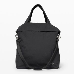 Lululemon On My Level Bag